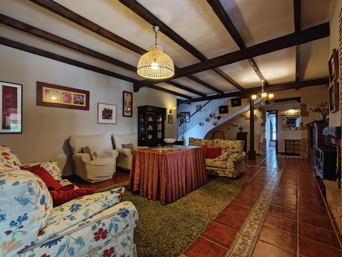Encanto Villa